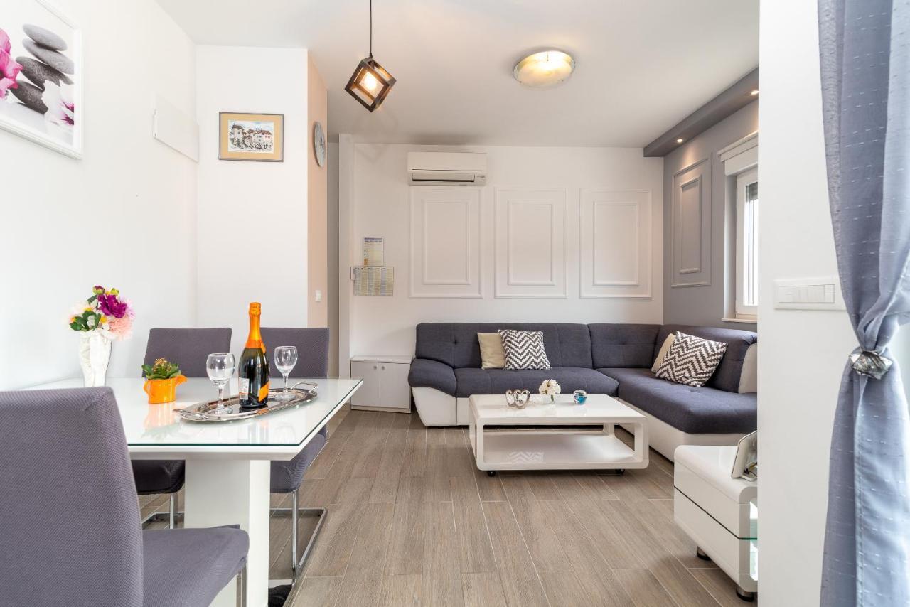 Apartman Lorena Трогир Экстерьер фото