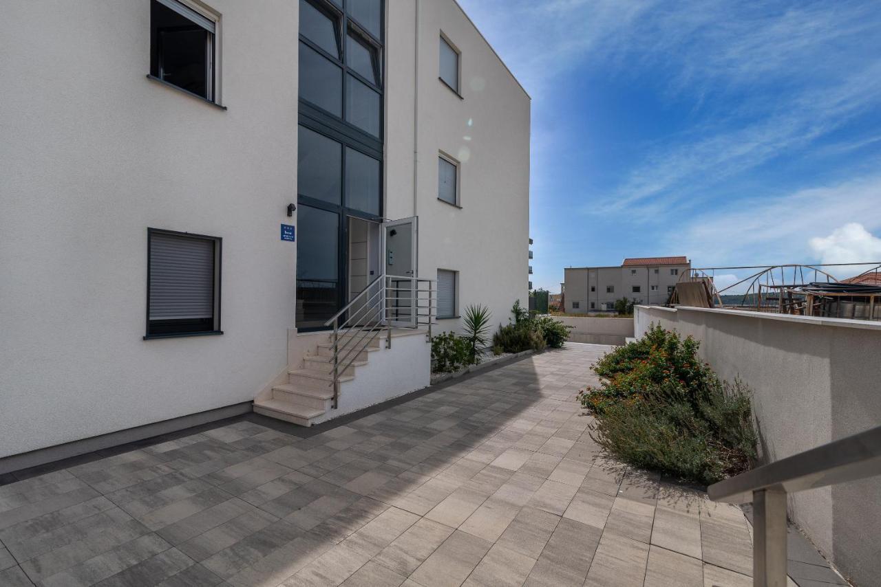Apartman Lorena Трогир Экстерьер фото